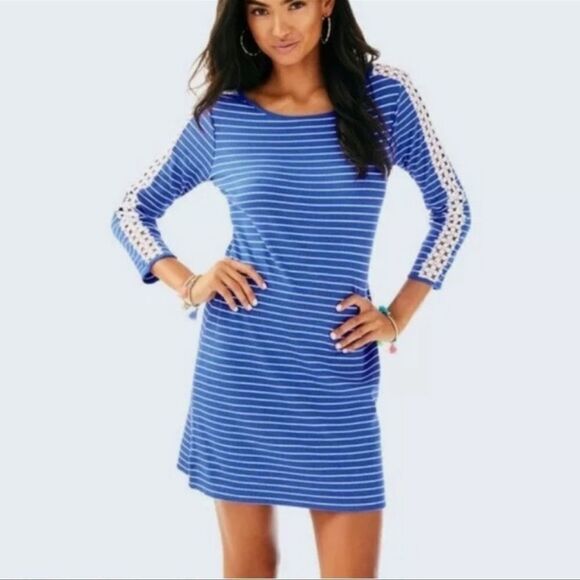 Lilly Pulitzer MEDIUM Marlowe Dress Beckon Blue White Breeze Stripe‎ 3/4 Sleeve - Picture 1 of 6